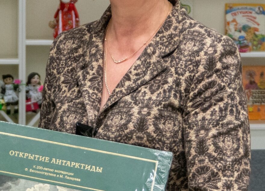 Лариса Владимирова: Сегодня именно военнослужащие опора для нашего государства