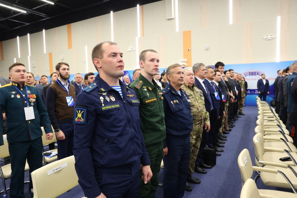 «Единая Россия» предлагает сделать самбо обязательным уроком физкультуры