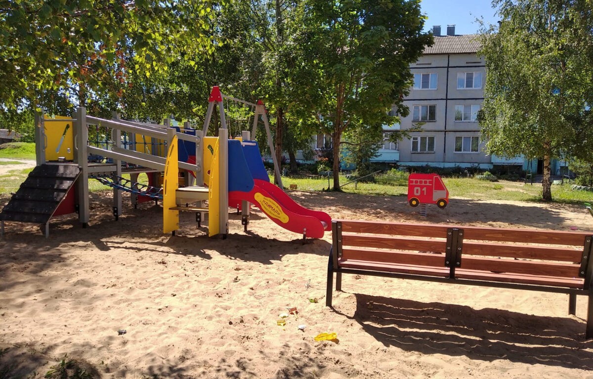 Взрослым и детям: в тверских муниципалитетах обновляют общественные пространства