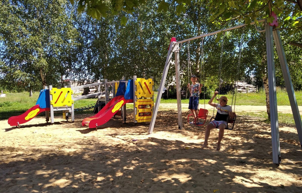 Взрослым и детям: в тверских муниципалитетах обновляют общественные пространства