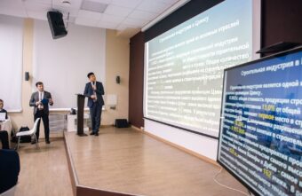 Предприниматели Тверской области обсудили потенциальное сотрудничество с представителями компаний из китайской провинции Цзянсу Предприниматели Тверской области обсудили потенциальное сотрудничество с представителями компаний из китайской провинции Цзянсу