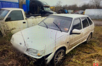 В Тверской области задержали пьяного водителя за рулём угнанного автомобиля В Тверской области задержали пьяного водителя за рулём угнанного автомобиля