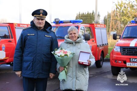 За спасение ребенка рыбачку из Тверской области наградили медалью За спасение ребенка рыбачку из Тверской области наградили медалью