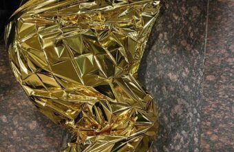 В Твери случайный прохожий спас жизнь женщине В Твери случайный прохожий спас жизнь женщине