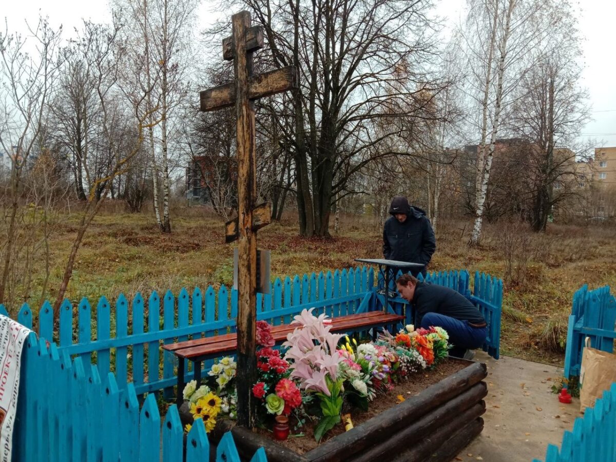 В Твери закончили благоустройство могилы девицы Варвары