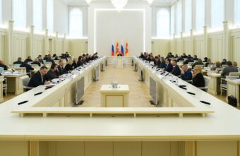 Игорь Руденя определил приоритеты в ремонте региональных и межмуниципальных дорог в 2025-2029 годах Игорь Руденя определил приоритеты в ремонте региональных и межмуниципальных дорог в 2025-2029 годах