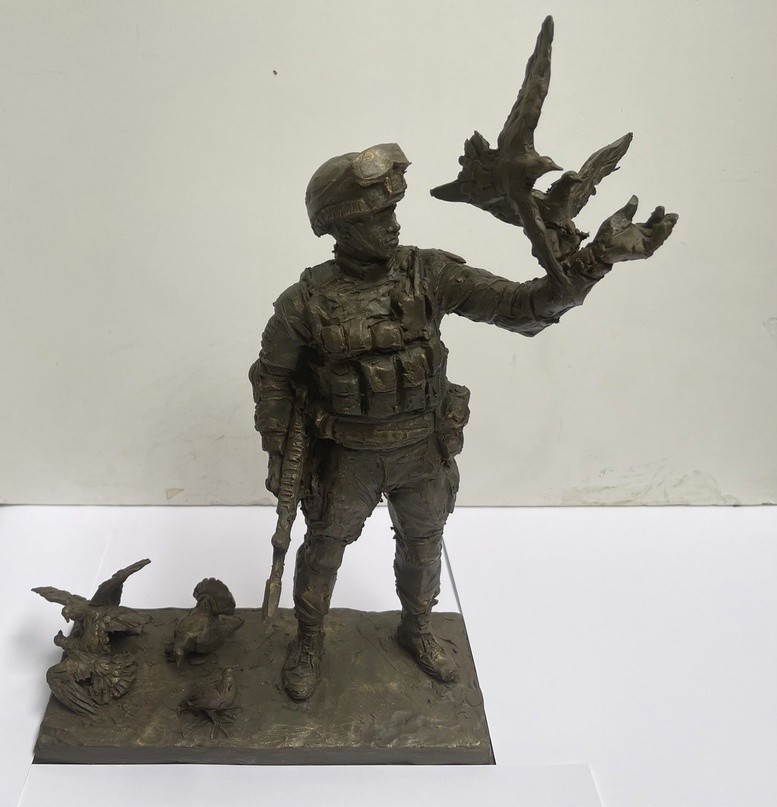 Школьники Тверской области собрали деньги на памятник участникам СВО