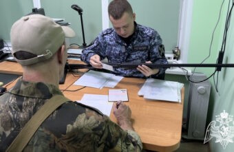 В Тверской области росгвардейцы проверили порядка 200 владельцев оружия