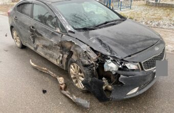 В Тверской области мужчина пострадал в столкновении Kia и УАЗа