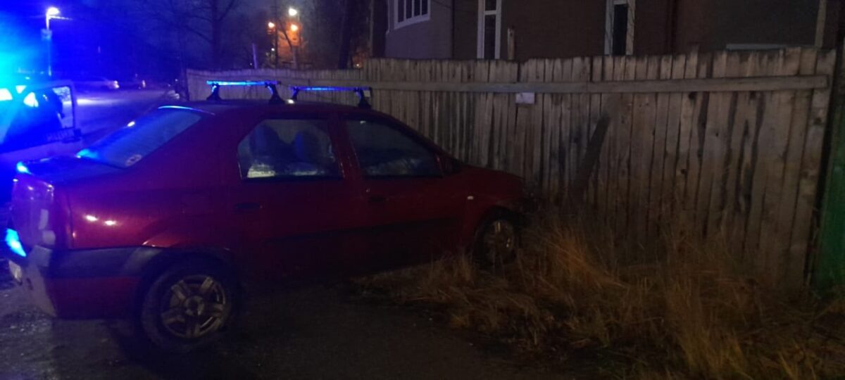 В Тверской области водитель "Логана" скончался во время движения