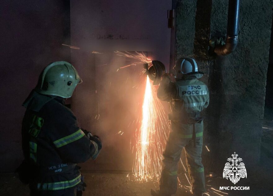 В Тверской области загорелся отечественный автомобиль