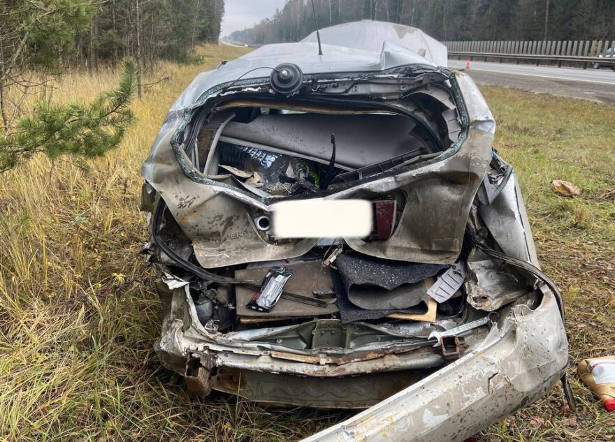 В Тверской области произошло столкновение Камаза и Ниссана