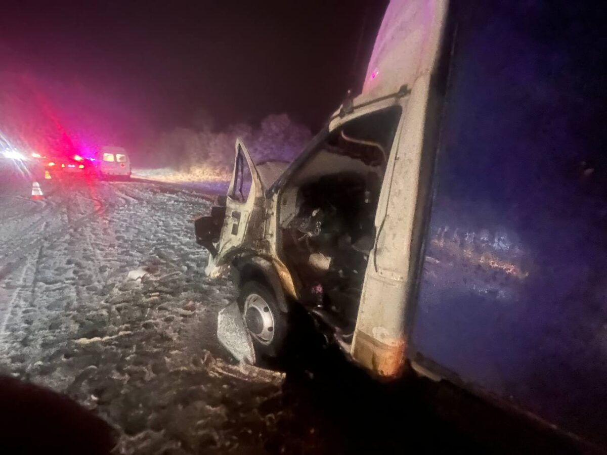 В Тверской области Камаз сбил насмерть водителя Газели