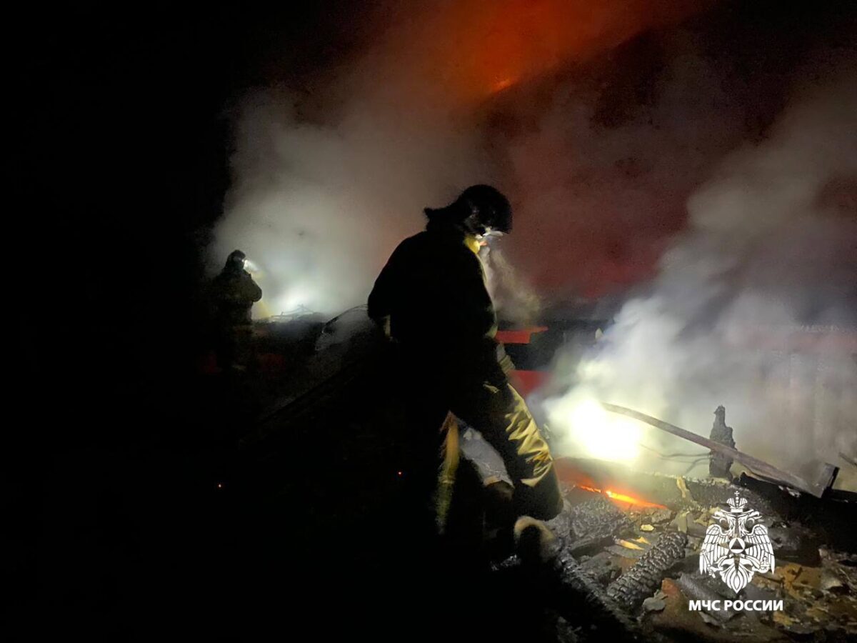 В Тверской области дотла сгорел дом