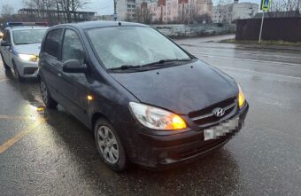 Водитель "Хёндая" сбил женщину на зебре в Твери