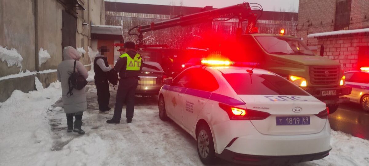 В Твери поймали 16-летнего водителя без прав