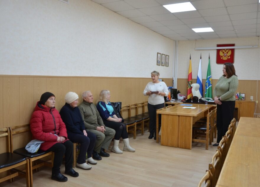 Матери героя СВО из Тверской области вручили орден Мужества