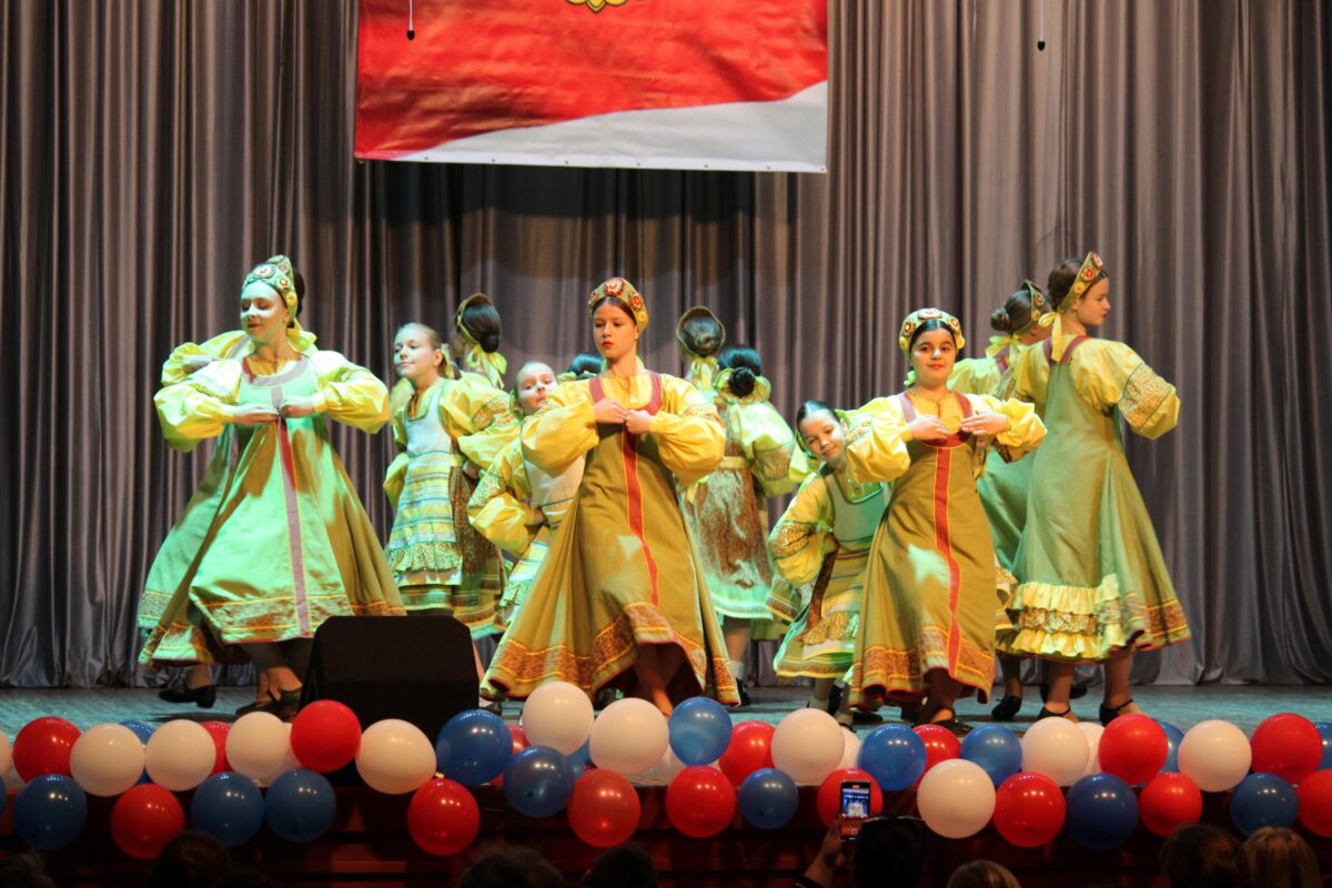 Большой праздник предварил День народного единства в Вышневолоцком округе