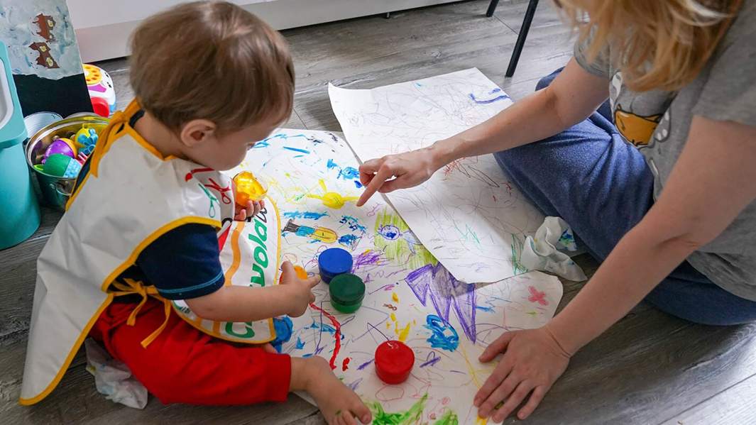 В Твери нянечка систематически крала вещи матери своего подопечного ребенка