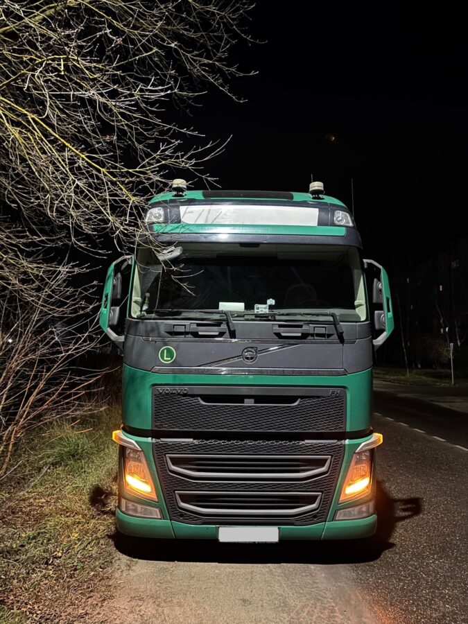 Появились подробности аварии с фурой и велосипедистом в Тверской области