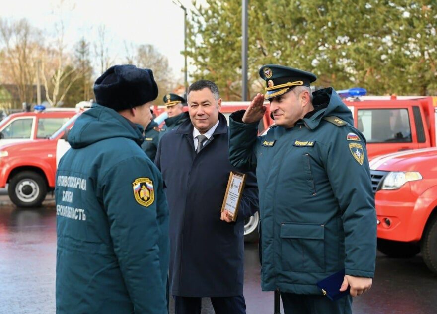 Новый пожарный Урал прибыл на службу в Калязин