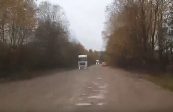 В Тверской области десять лет не могут отремонтировать опасную дорогу