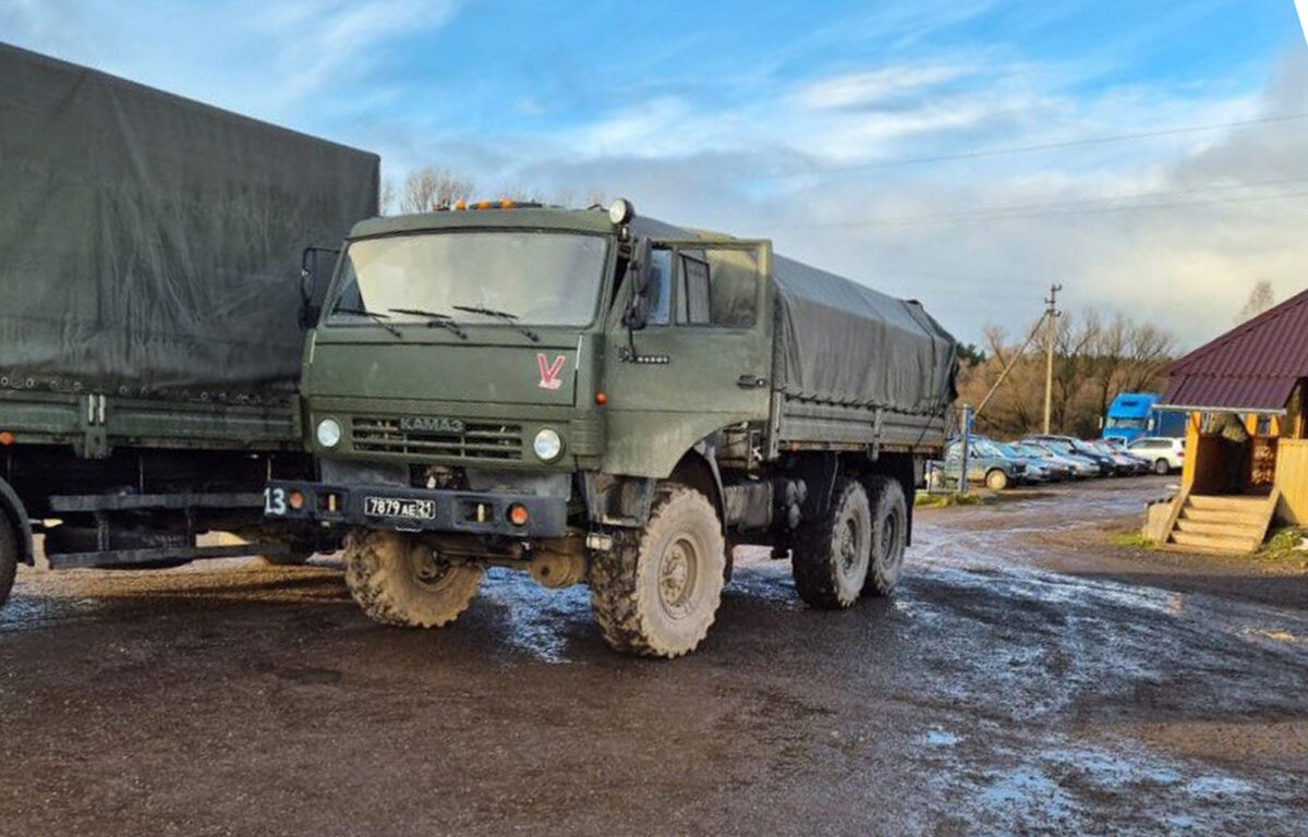 Муниципалитеты Верхневолжья направили в зону СВО гуманитарный груз с пиломатериалами