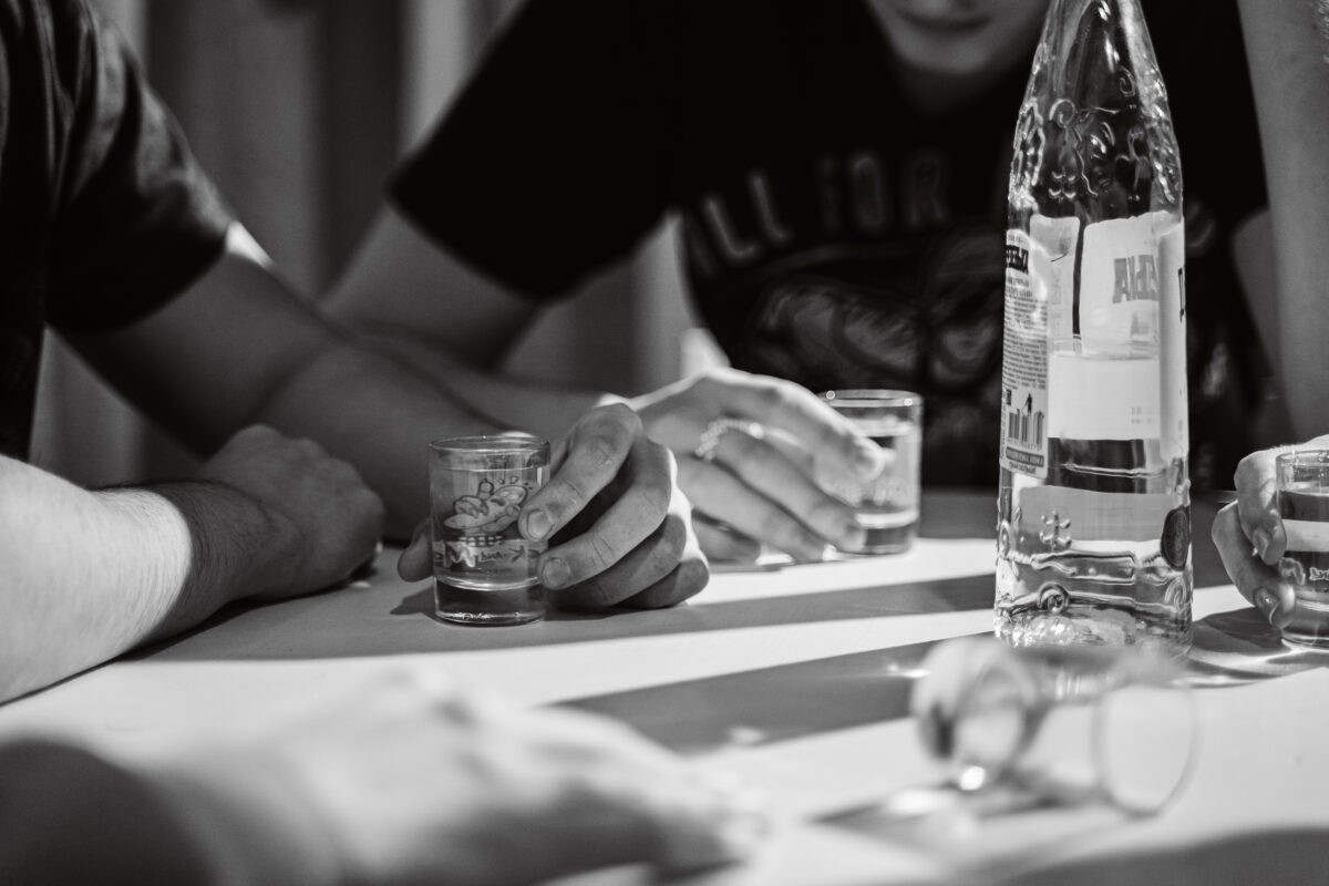 Житель Тверской области избил деревянной тростью своего неприятеля