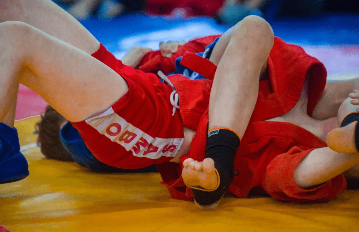 Губернатор Игорь Руденя поздравил юных тверских спортсменов с победой на первенстве мира