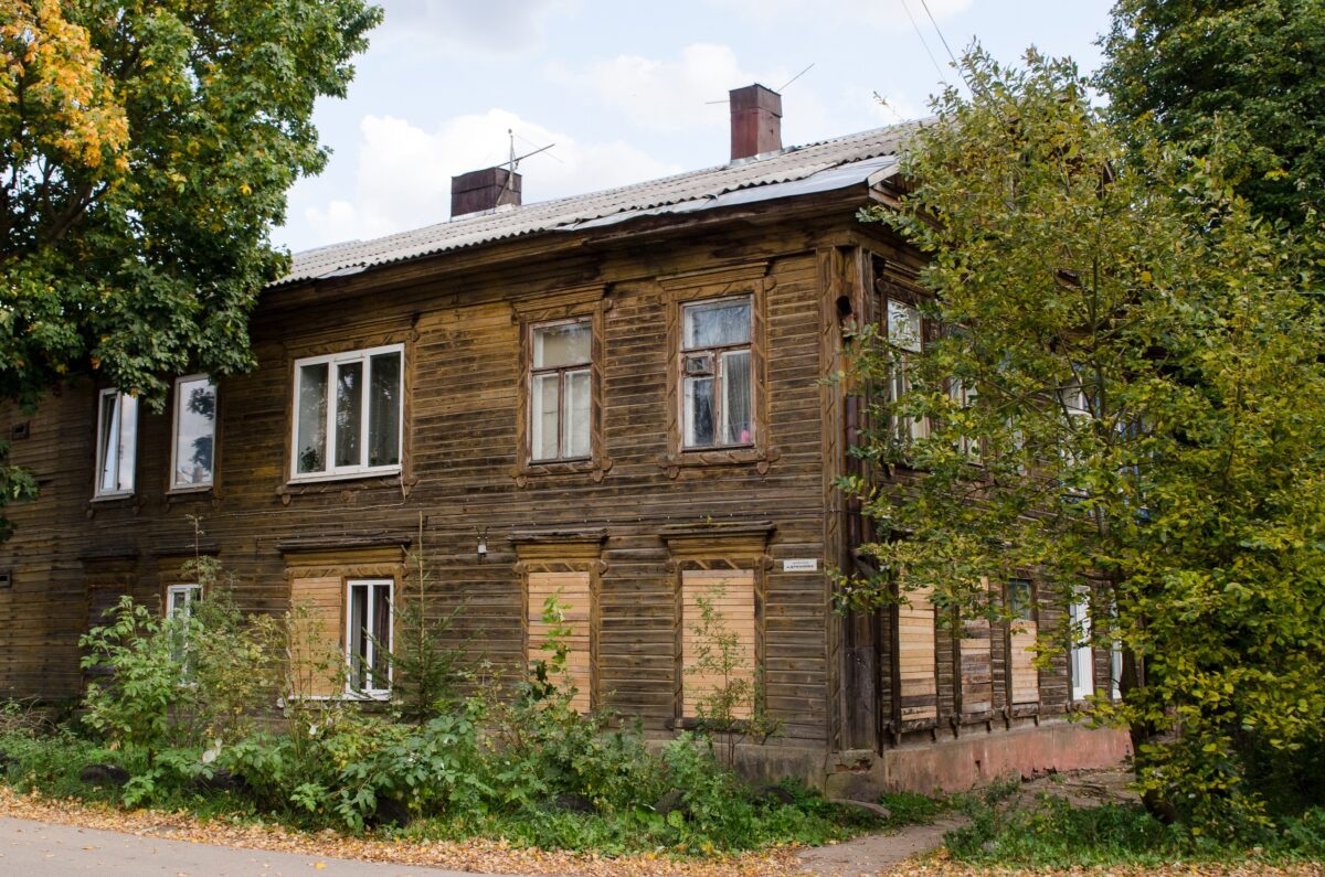 В Тверской области сносят исторические здания, оставляя музей на пустыре