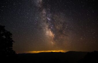 В декабре жители России смогут наблюдать один из самых сильных звездопадов в году