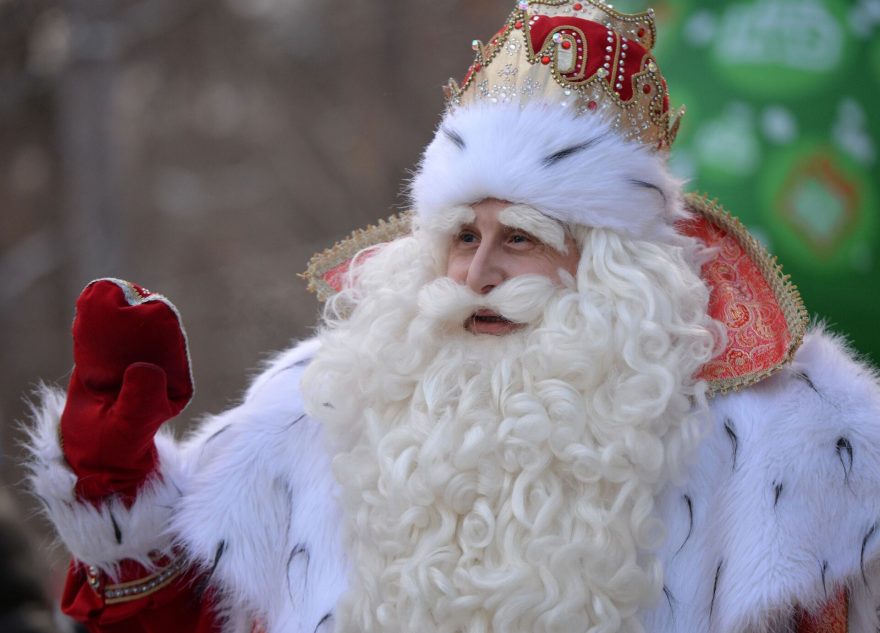 Дед Мороз рассказал, что взрослые просят у него на Новый год