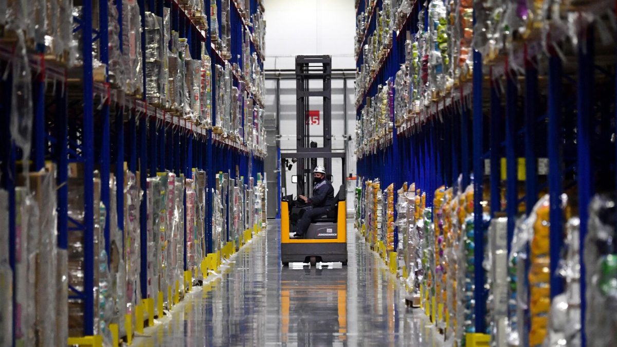 Маркетплейсы могут начать проверять возраст покупателя