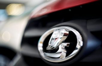 В январе "АвтоВАЗ" остановит производство автомобилей В январе "АвтоВАЗ" остановит производство автомобилей