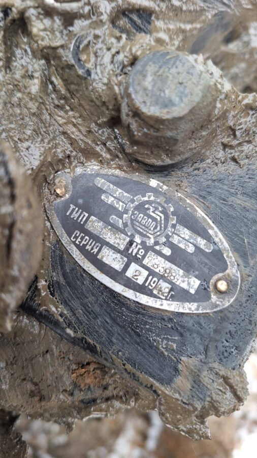 Поисковики нашли самолет в Тверской области и установили имя пилота