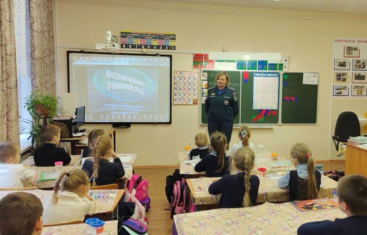 В Тверской области детям и родителям рассказывают о безопасности