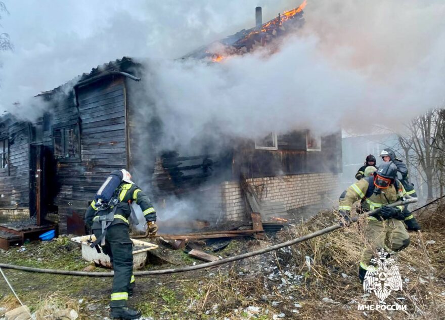 Во время пожара в Тверской области погиб человек