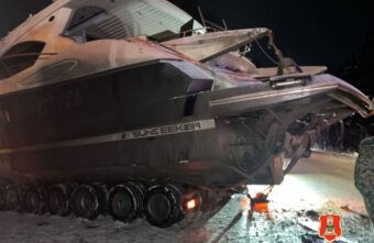 Опубликованы подробности столкновения микроавтобуса с яхтой в Тверской области