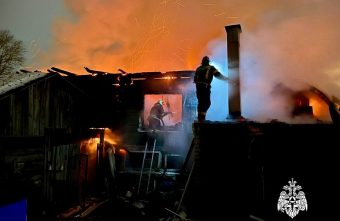 Дом в Тверской области, где погибли четыре человека, подожгли Дом в Тверской области, где погибли четыре человека, подожгли