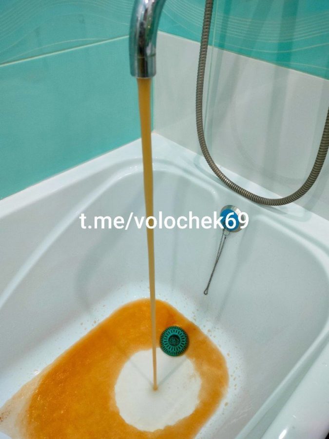 В Тверской области из кранов течет песок