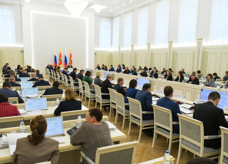 Игорь Руденя поставил задачи по обеспечению гарантированной бесплатной медпомощи жителям Тверской области