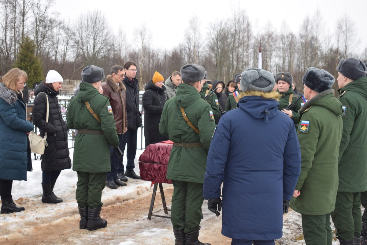 В Тверской области похоронили младшего сержанта Дмитрия Забелкина