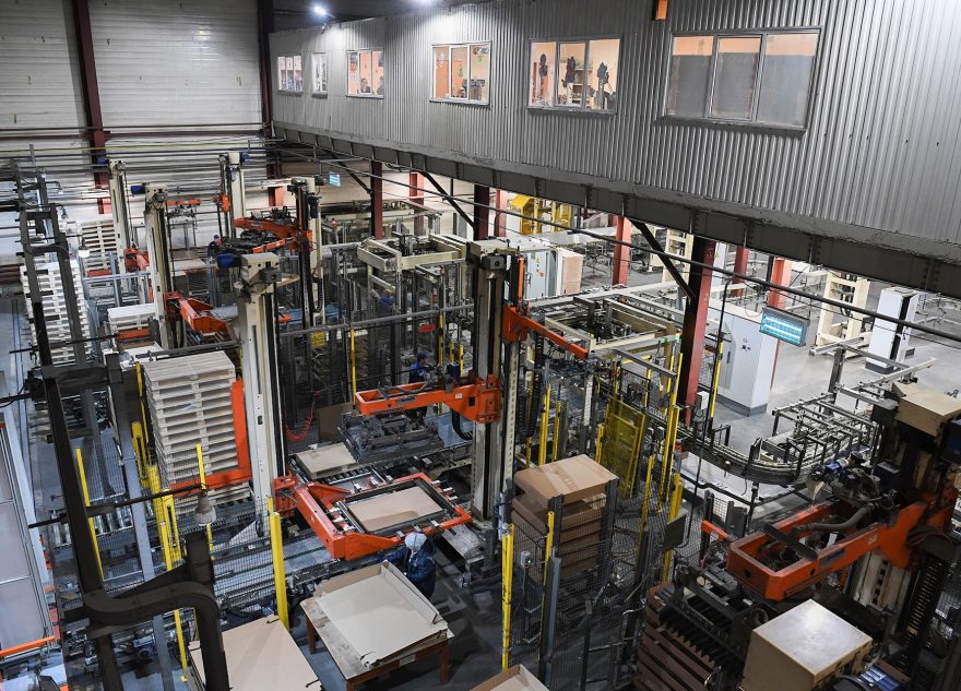 Игорь Руденя ознакомился с расширением и модернизацией стекольного производства в Твери