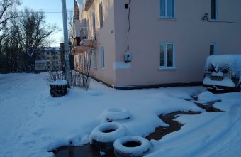 В Тверской области не хотят устранять течь из водопровода В Тверской области не хотят устранять течь из водопровода