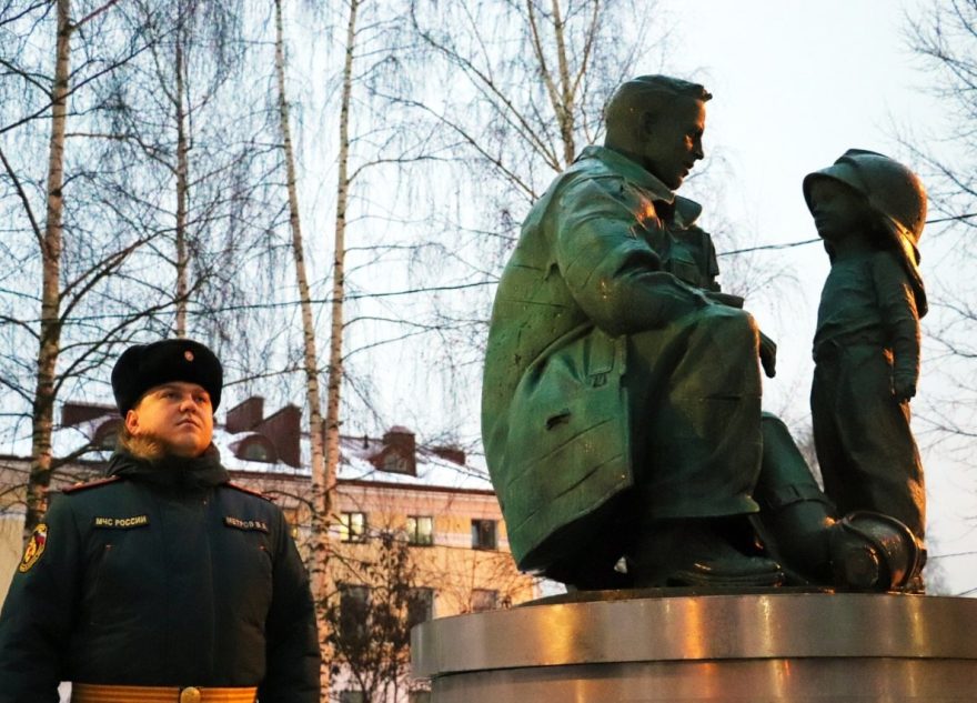 Специалистам МЧС Верхневолжья вручили награды губернатора Тверской области Специалистам МЧС Верхневолжья вручили награды губернатора Тверской области