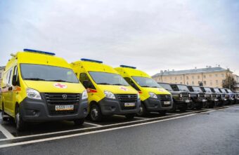 Игорь Руденя передал в муниципалитеты Тверской области новый автотранспорт