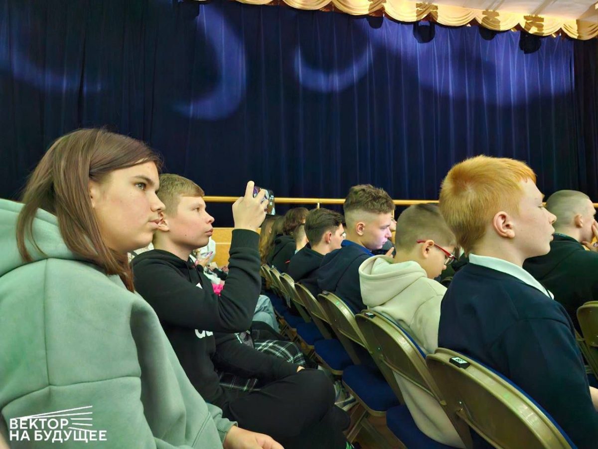 «Подари праздник»: в Твери прошла новогодняя ёлка для ребят, оказавшихся в трудной жизненной ситуации