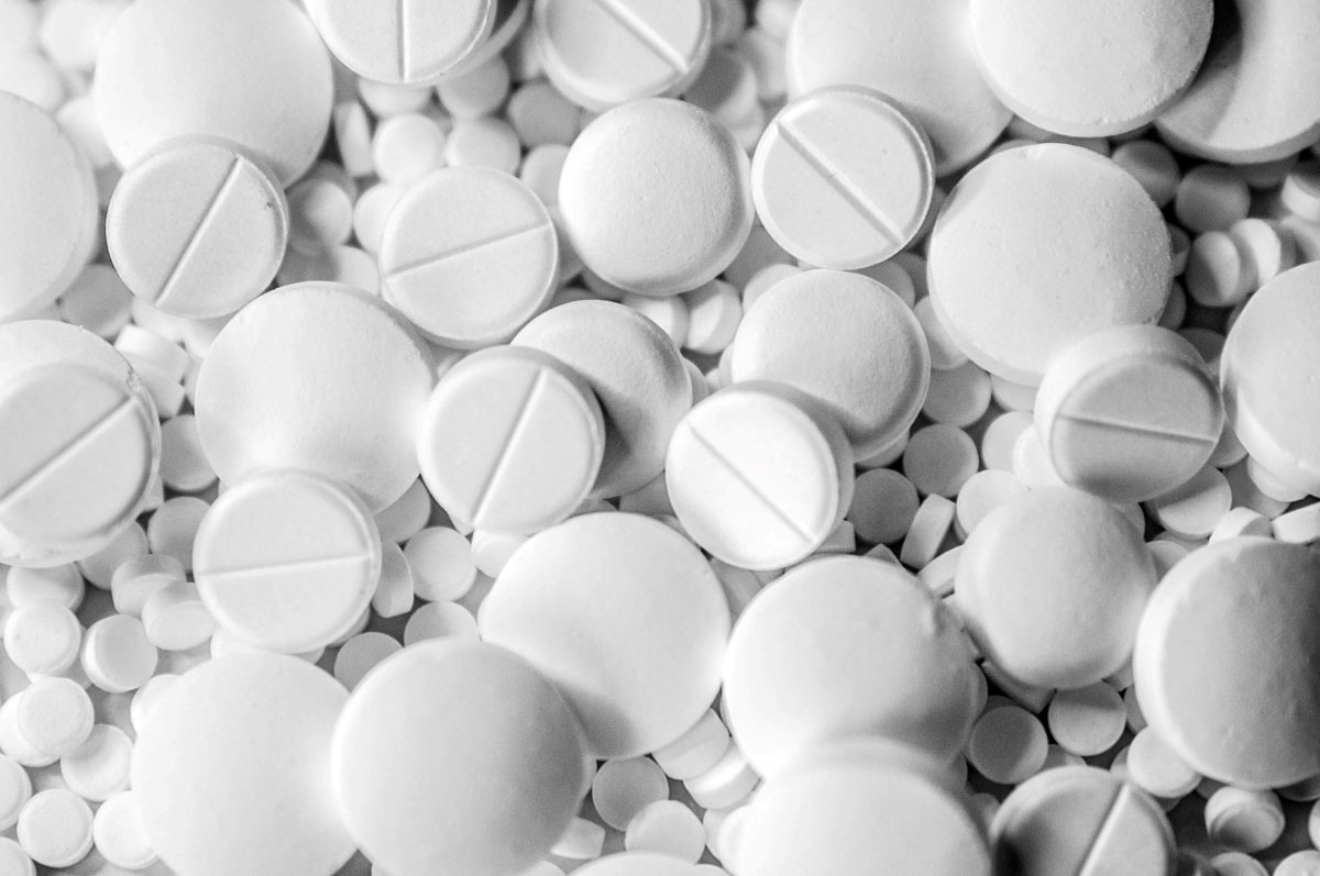 Известный врач Александр Мясников назвал популярные таблетки печеночным ядом