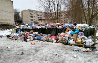 Огромная мусорная свалка не дает жителям Тверской области спокойно спать Огромная мусорная свалка не дает жителям Тверской области спокойно спать