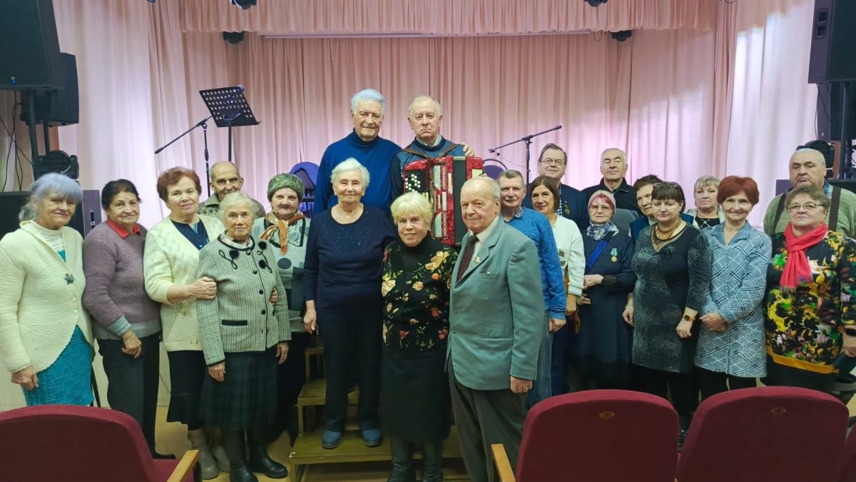 Вышневолоцкая делегация ветеранов войны посетили концерт патриотической музыки